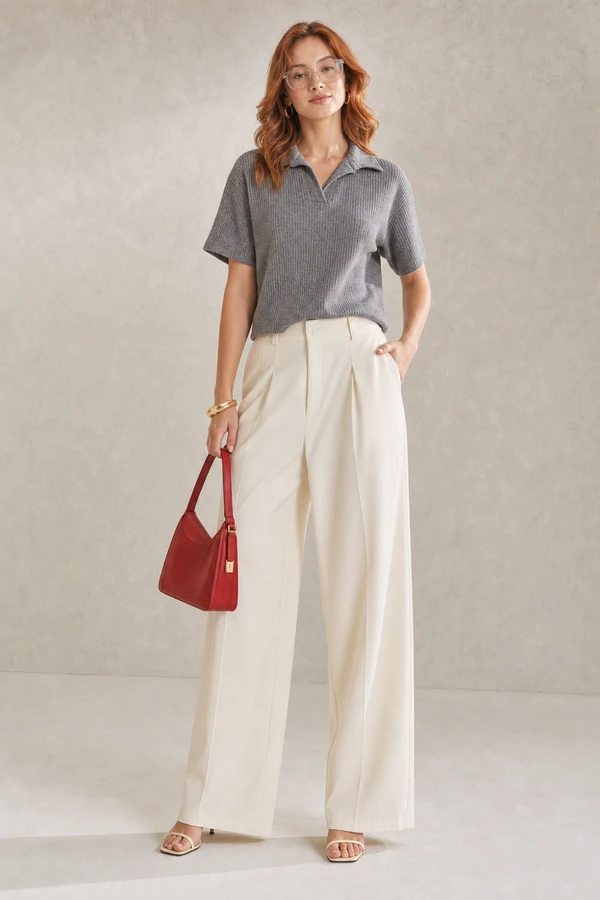 Blusa polo canelada