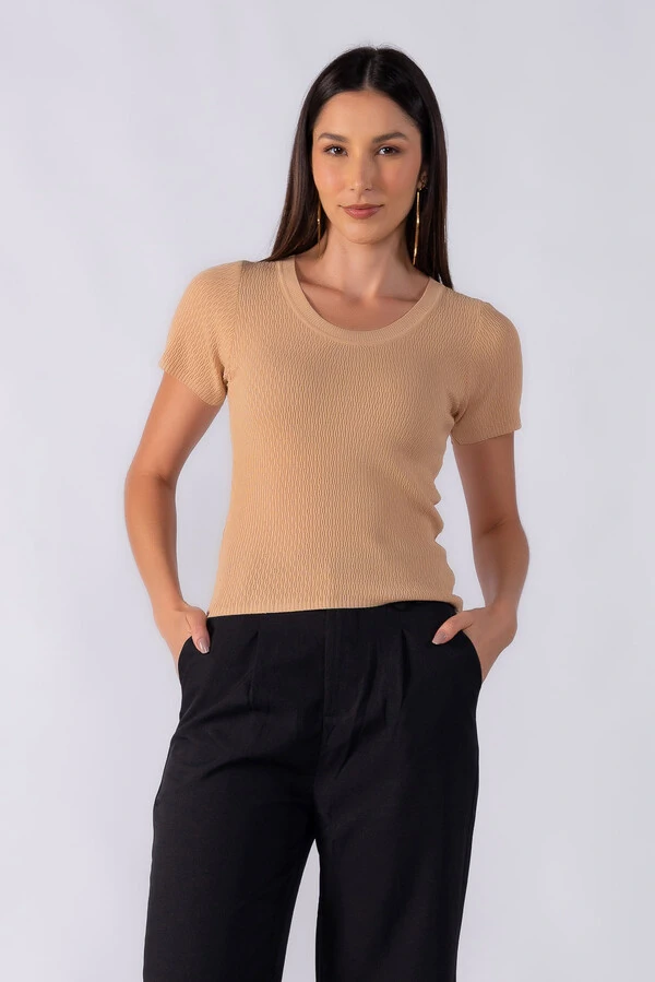 Blusa tricot manga curta