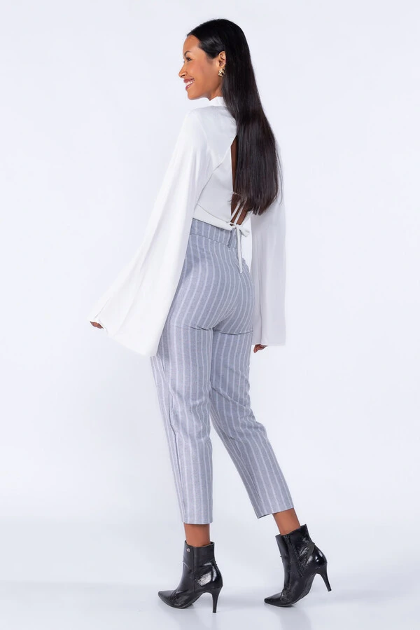 Calça Risca de Giz Pregas