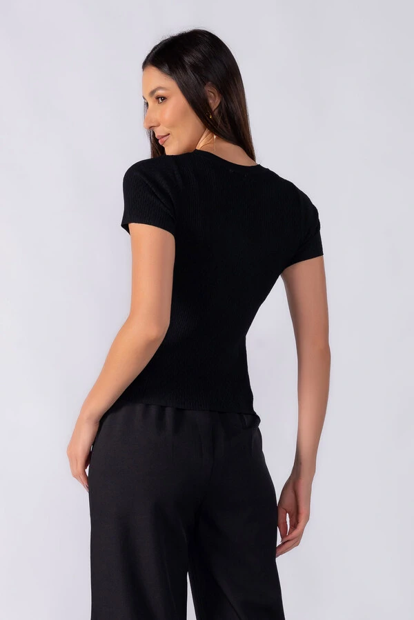 Blusa tricot manga curta