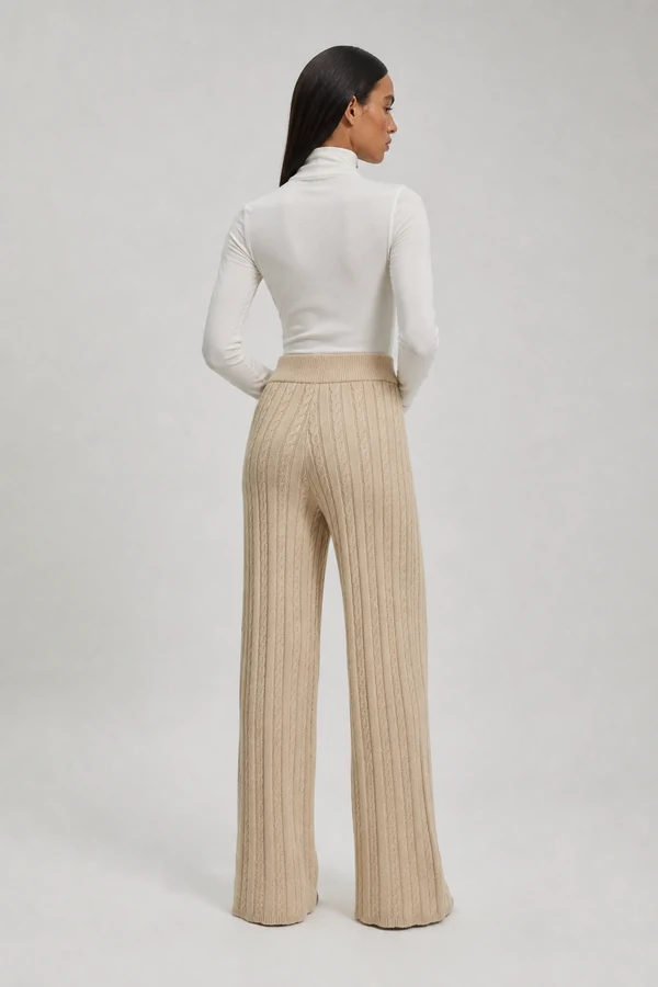 Calça tricot texturizada