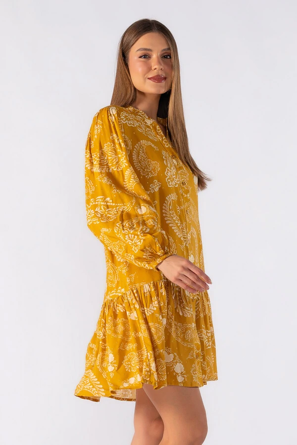 Vestido curto manga longa estampado