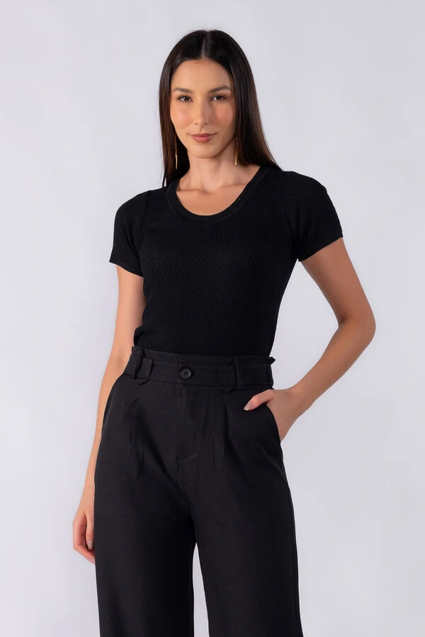 Blusa tricot manga curta