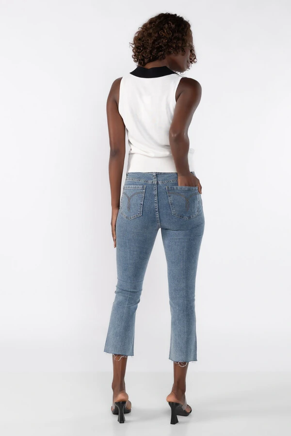 Colete blusa bicolor com gola polo