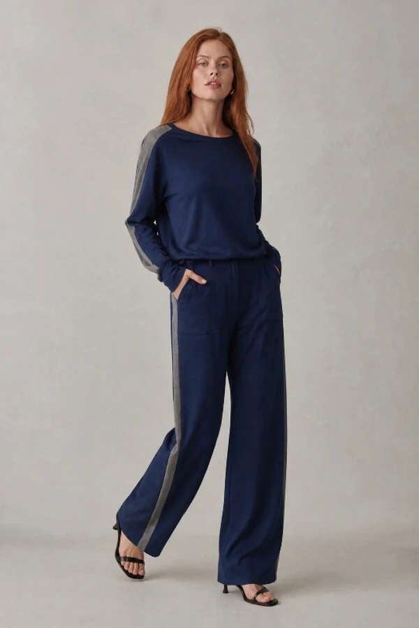 Conjunto calça e blusa em moletinho