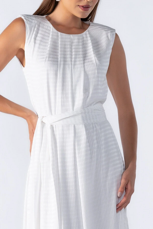 Vestido longo reto com ombreiras