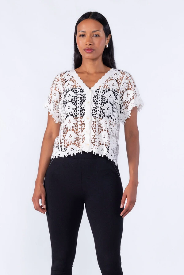 Blusa Guippir botão frontal