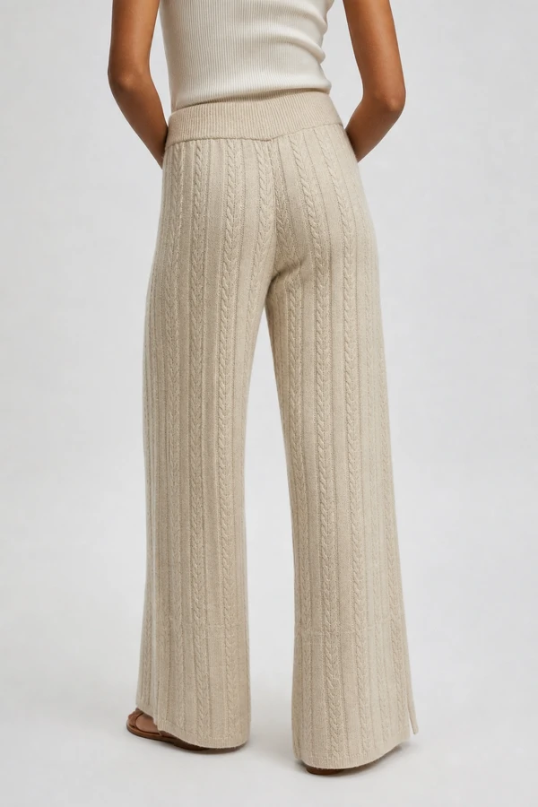 Calça tricot texturizada