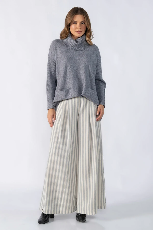 Blusa ampla gola solta