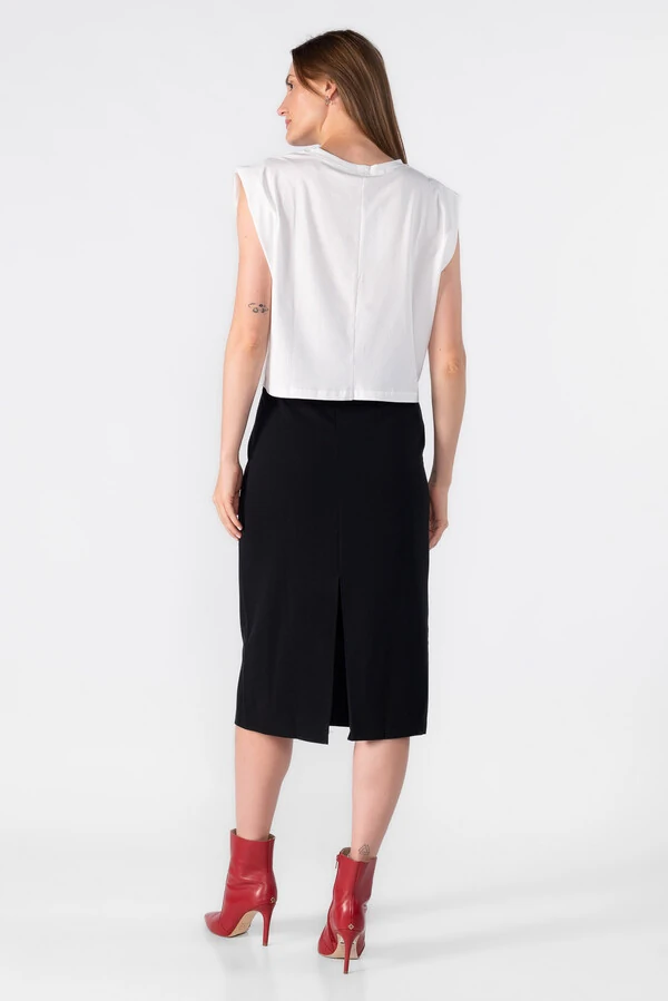 Blusa cropped muscle tee