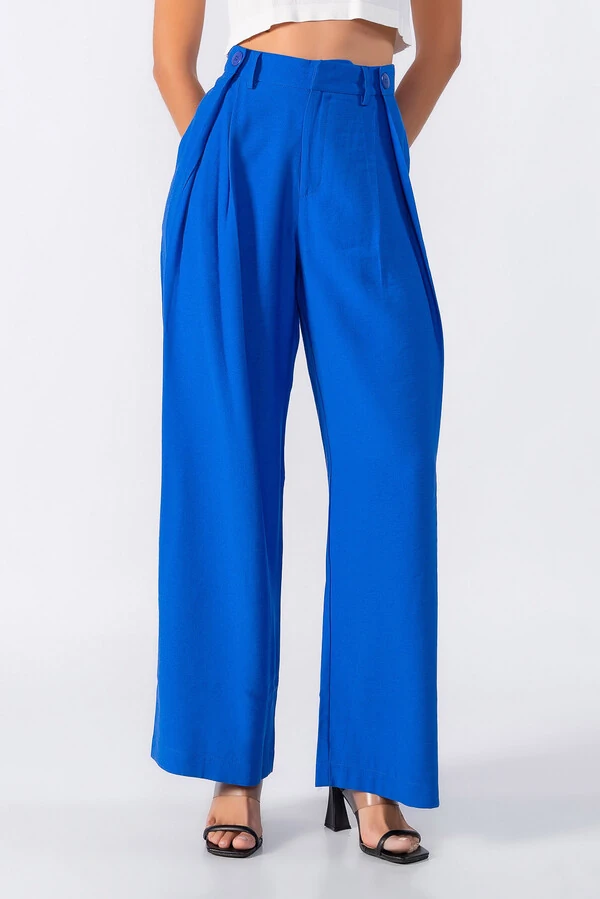 Calca pantalona com detalhe no cos