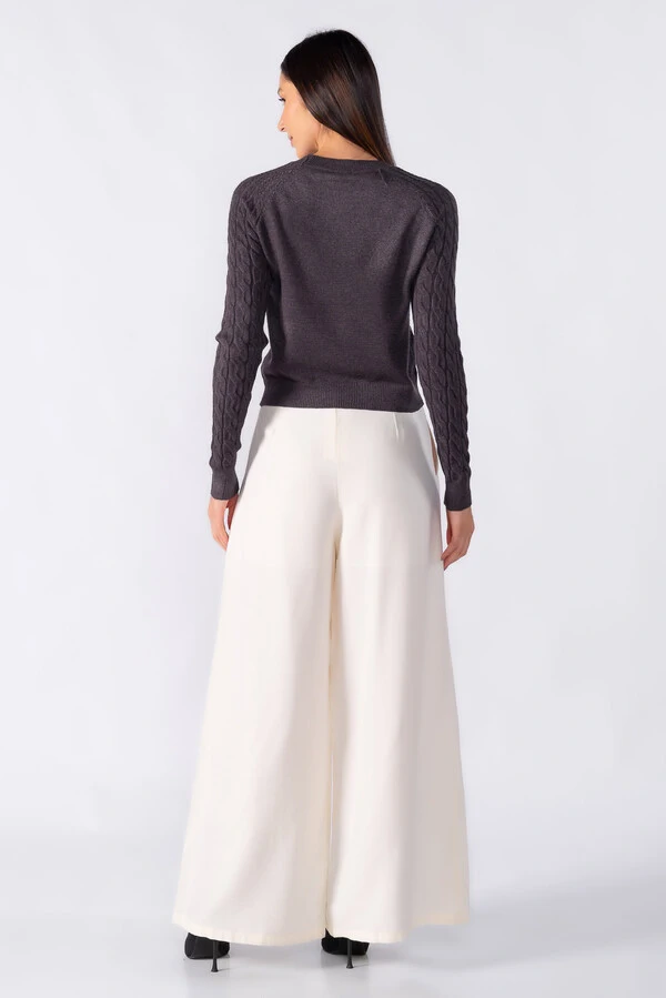 Blusa sueter texturizada manga longa
