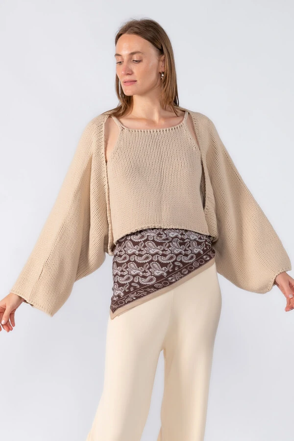 Conjunto top e casaco tricot