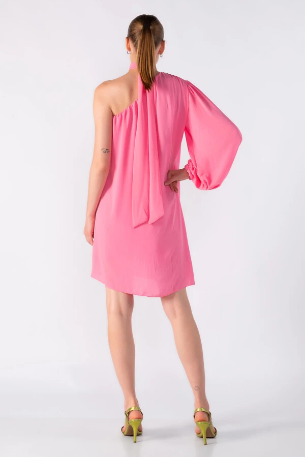 Vestido curto manga nula