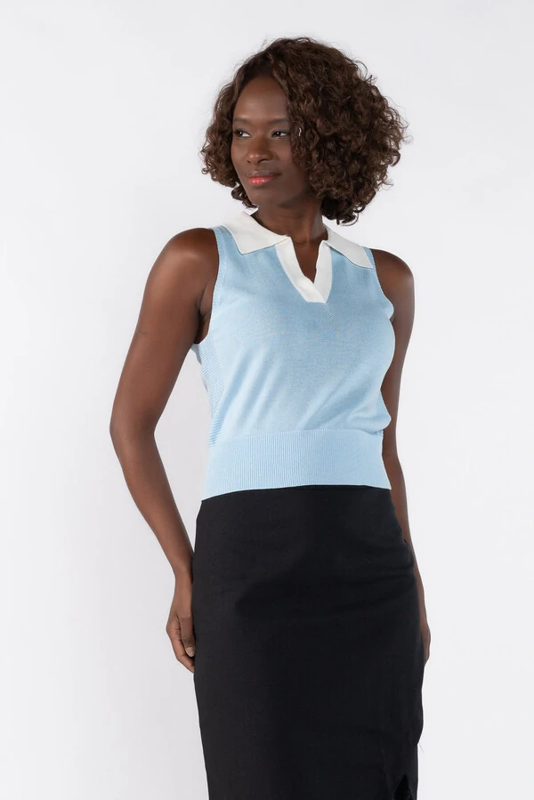 Colete blusa bicolor com gola polo