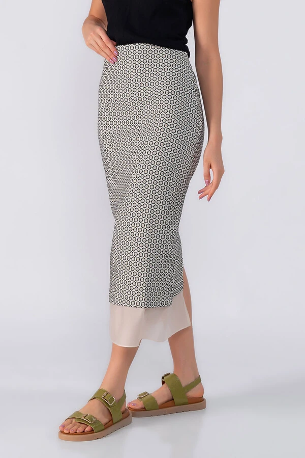 Saia midi jacquard com detalhe em organza