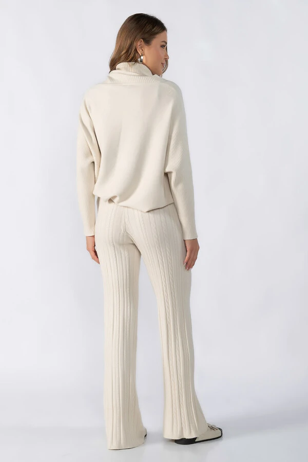 Calça tricot texturizada