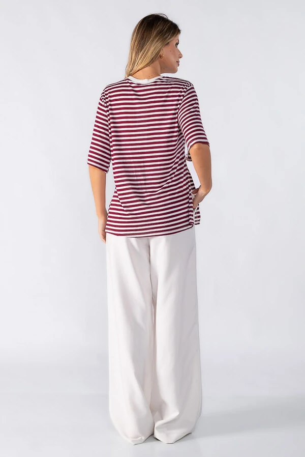 Blusa listrada com drapeado na lateral