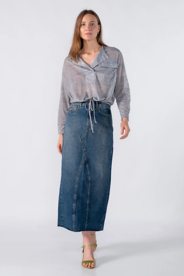 Blusa com cordao regulavel na cintura