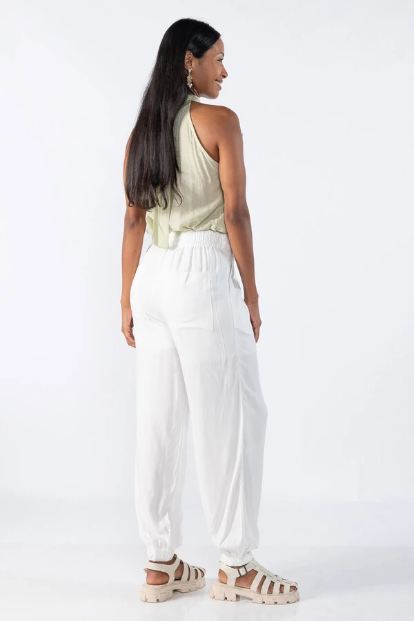 Calça Viscose com Elástico na Barra