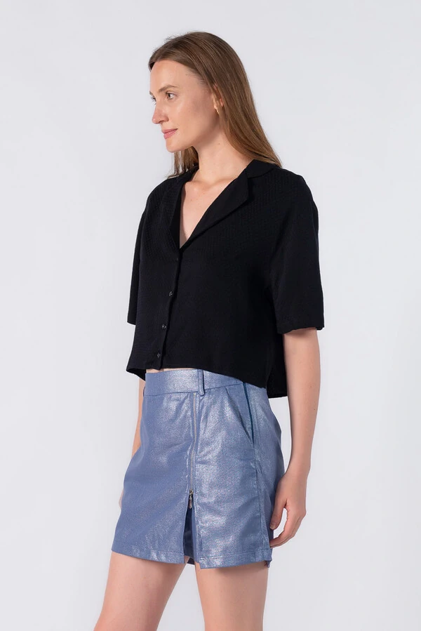 Shorts saia com fenda regulavel