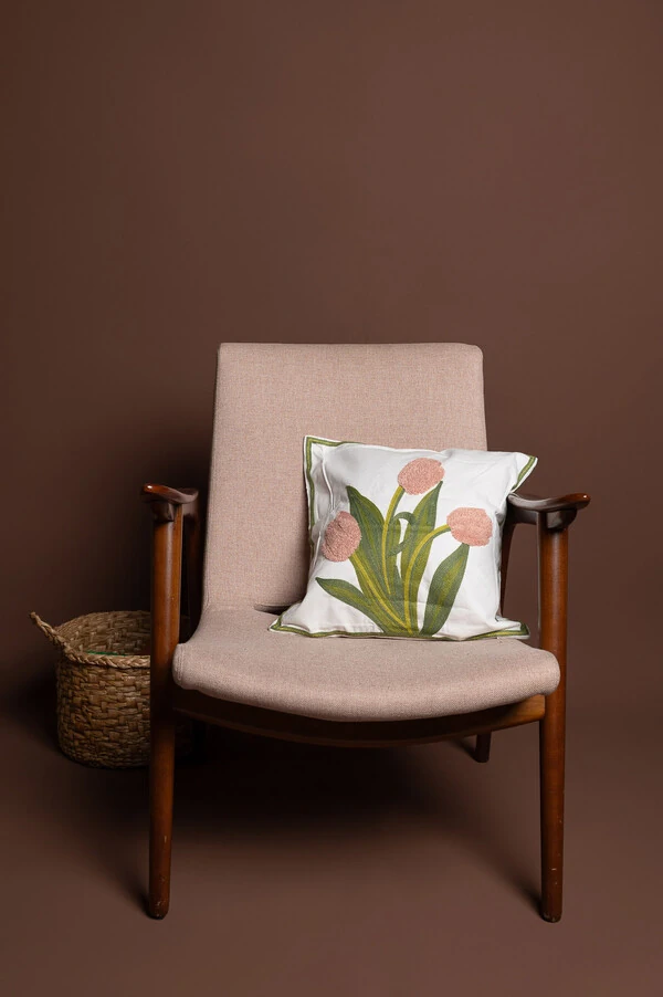 Capa de almofada flores bordadas