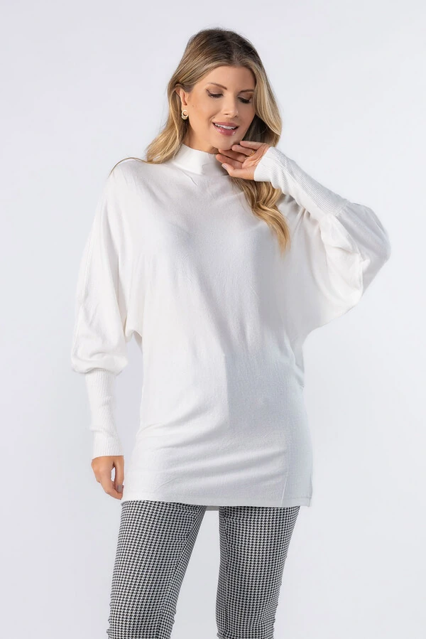 Blusa alongada detalhe canelado no punho