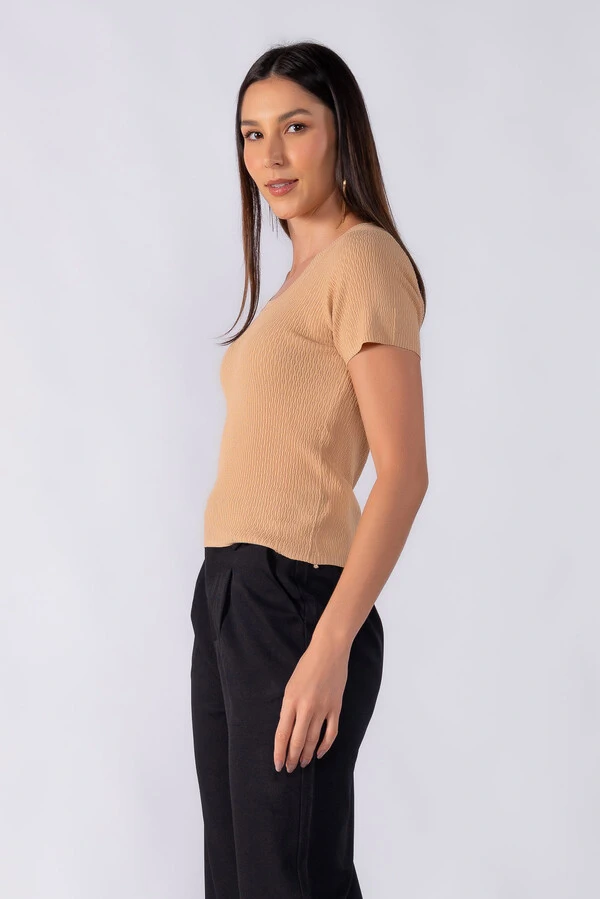 Blusa tricot manga curta