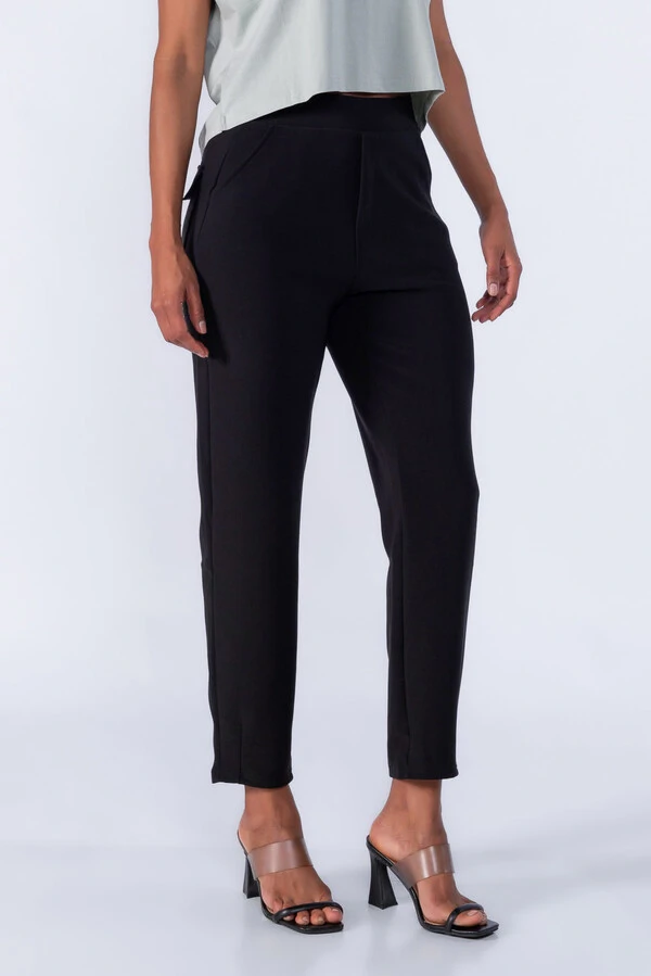 Calça Social Com Bolsos