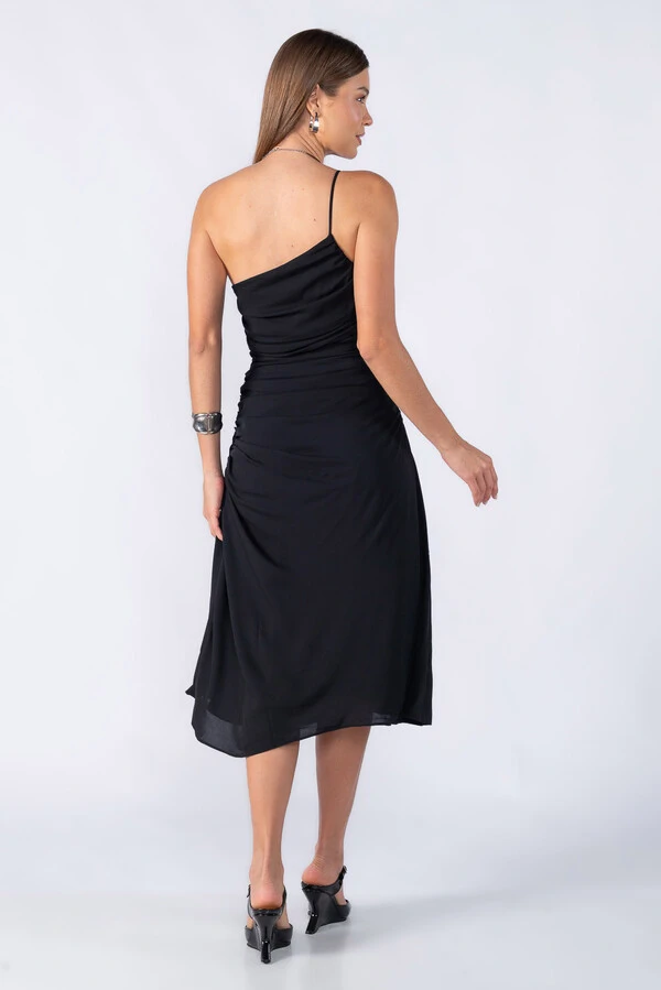 Vestido midi em crepe franzido