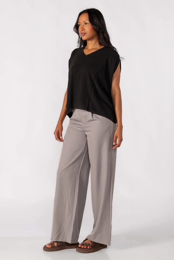 Blusa oversized decote em V