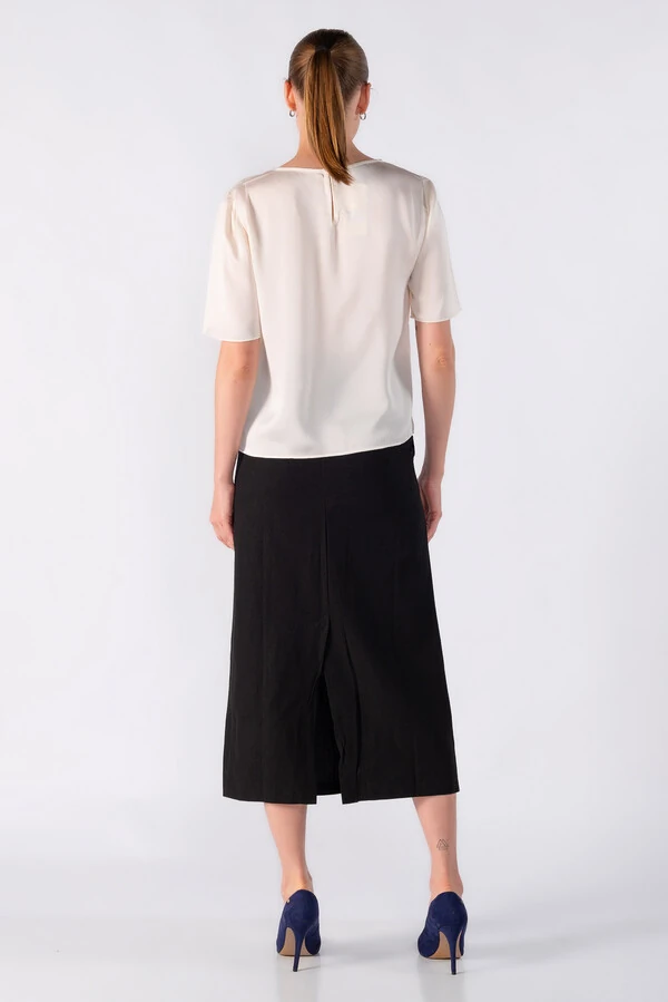 Blusa bata em crepe actinado meia manga