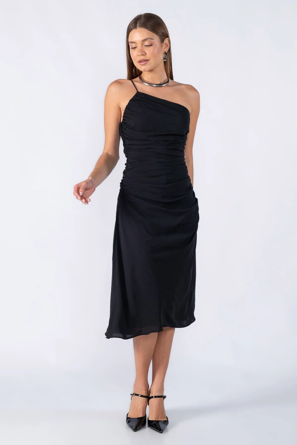 Vestido midi em crepe franzido