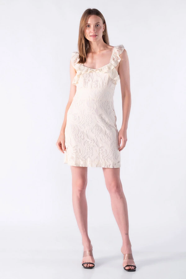 Vestido curto de renda