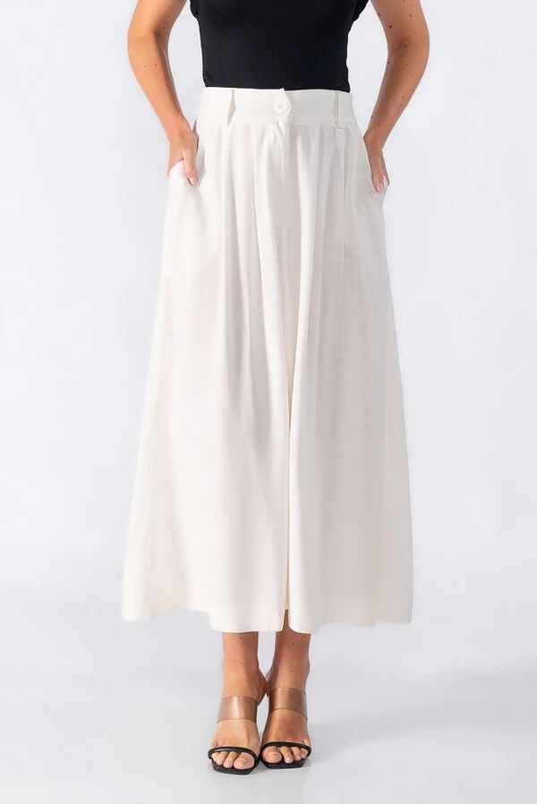 Saia midi evase com bolsos