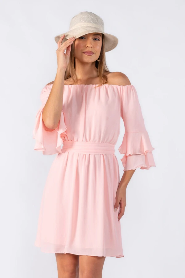 Vestido curto ombro a ombro