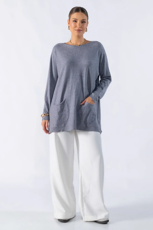 Blusa sueter basico amplo com bolsos