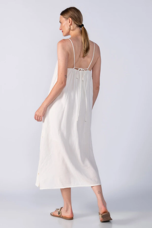 VESTIDO MIDI FENDA COM BOTOES