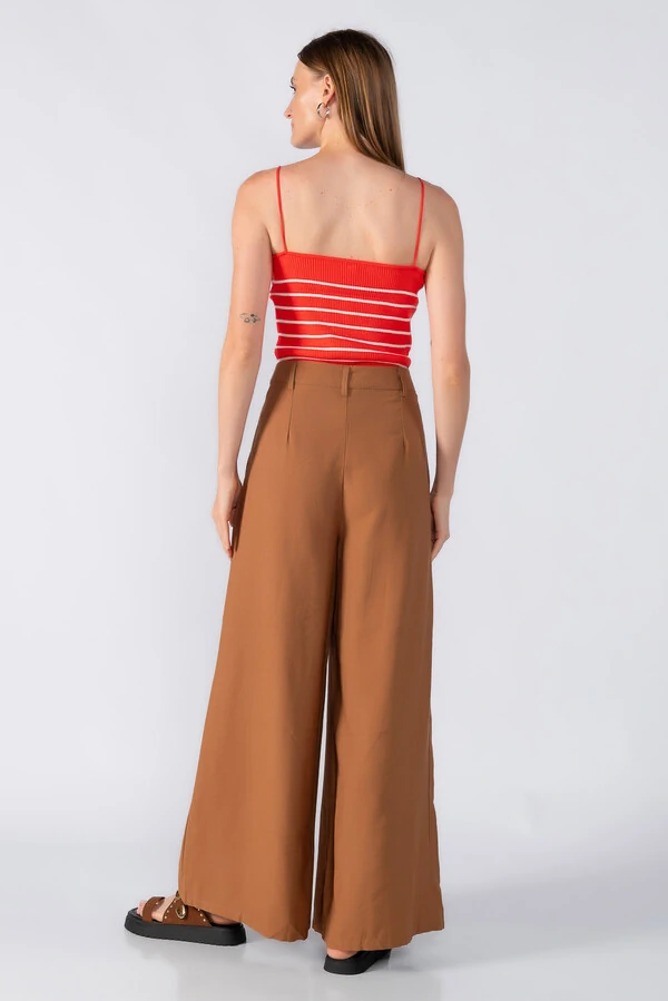 Blusa em tricot listrada