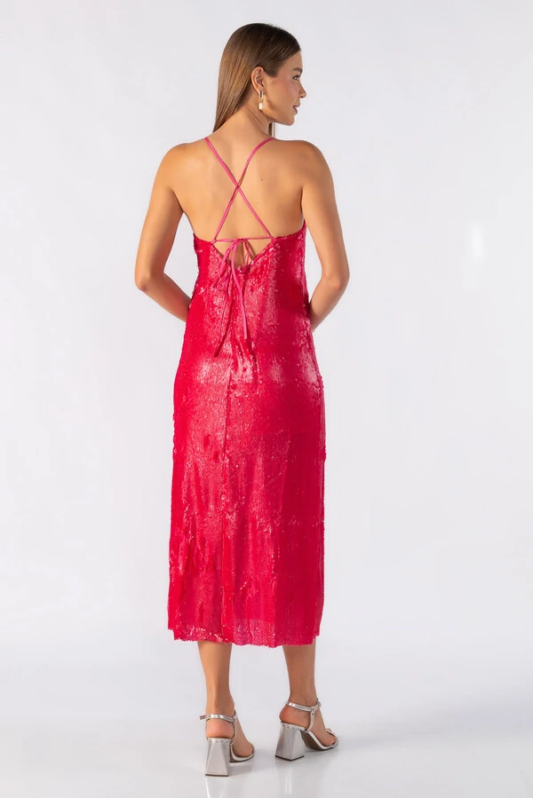 Vestido midi em paete frente unica