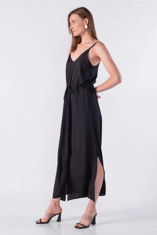 Vestido midi decote v