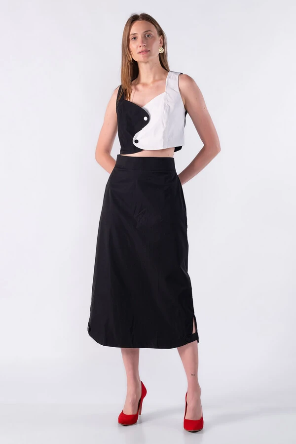 Blusa em alfaiataria bicolor