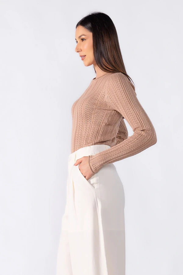 Blusa basica texturizada manga longa
