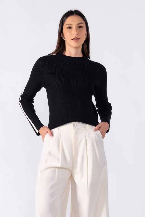 Blusa canelada faixa lateral na manga