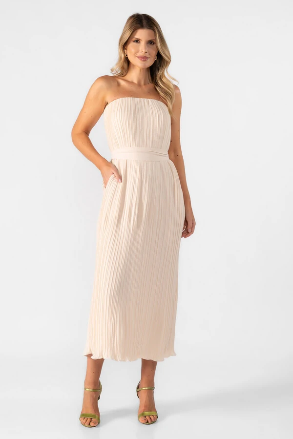 Vestido midi plissado tomara que caia