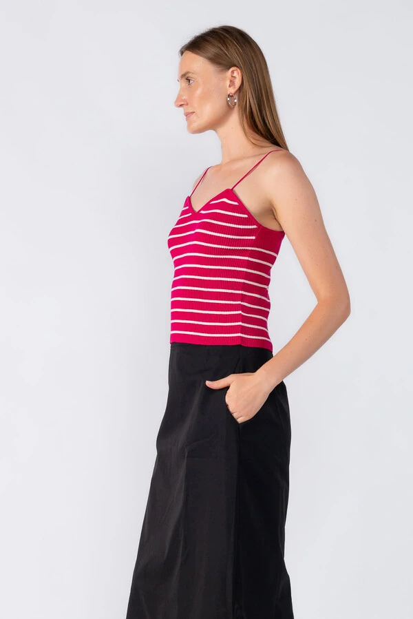 Blusa em tricot listrada