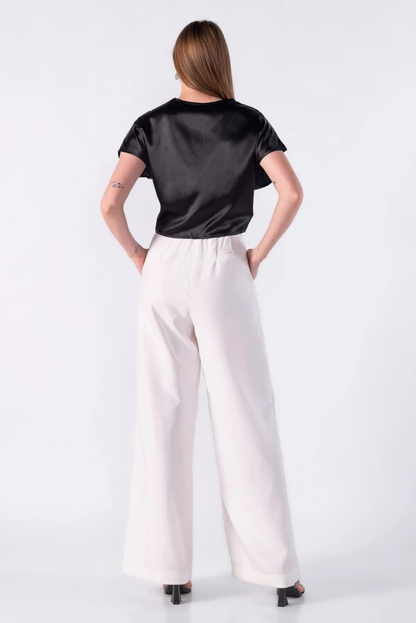 Blusa cropped decote transpassado