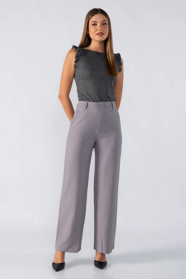 Blusa canelada babado manga