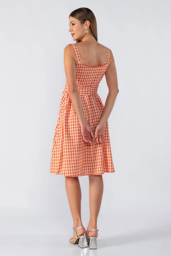 Vestido midi xadrez com faixa