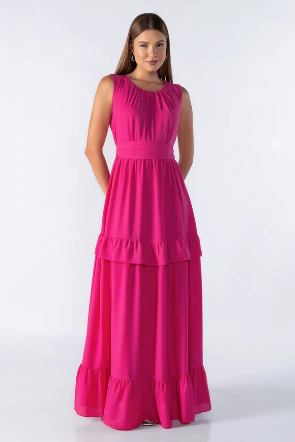 Vestido longo com recortes